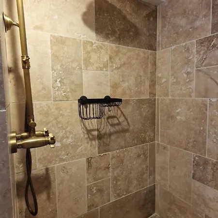 Сasa de vacaciones Kaebane 81, Avec Au Bord De L'eau Prouilly